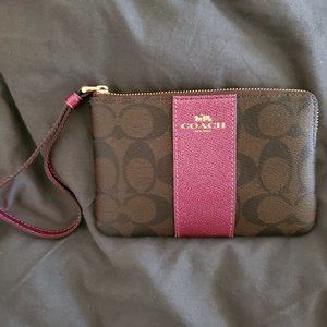 Coach Wristlet In Colorblock Signature Canvas